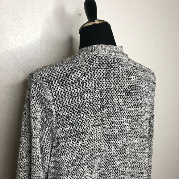 Torrid black white gray open knit long open front cardigan size 3 or 3X - Picture 9 of 14